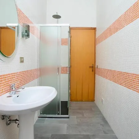 Apartment Bilocale Con Terrazzo In Centro A - S076 *